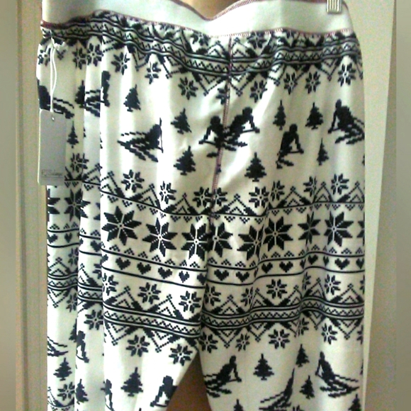 BNWT PJ SLAVAGE PAJAMA PANTS ( SOOO SOFT) SZ XL DRAWSTRING WHITE/ BLACK WINTER - Picture 2 of 6